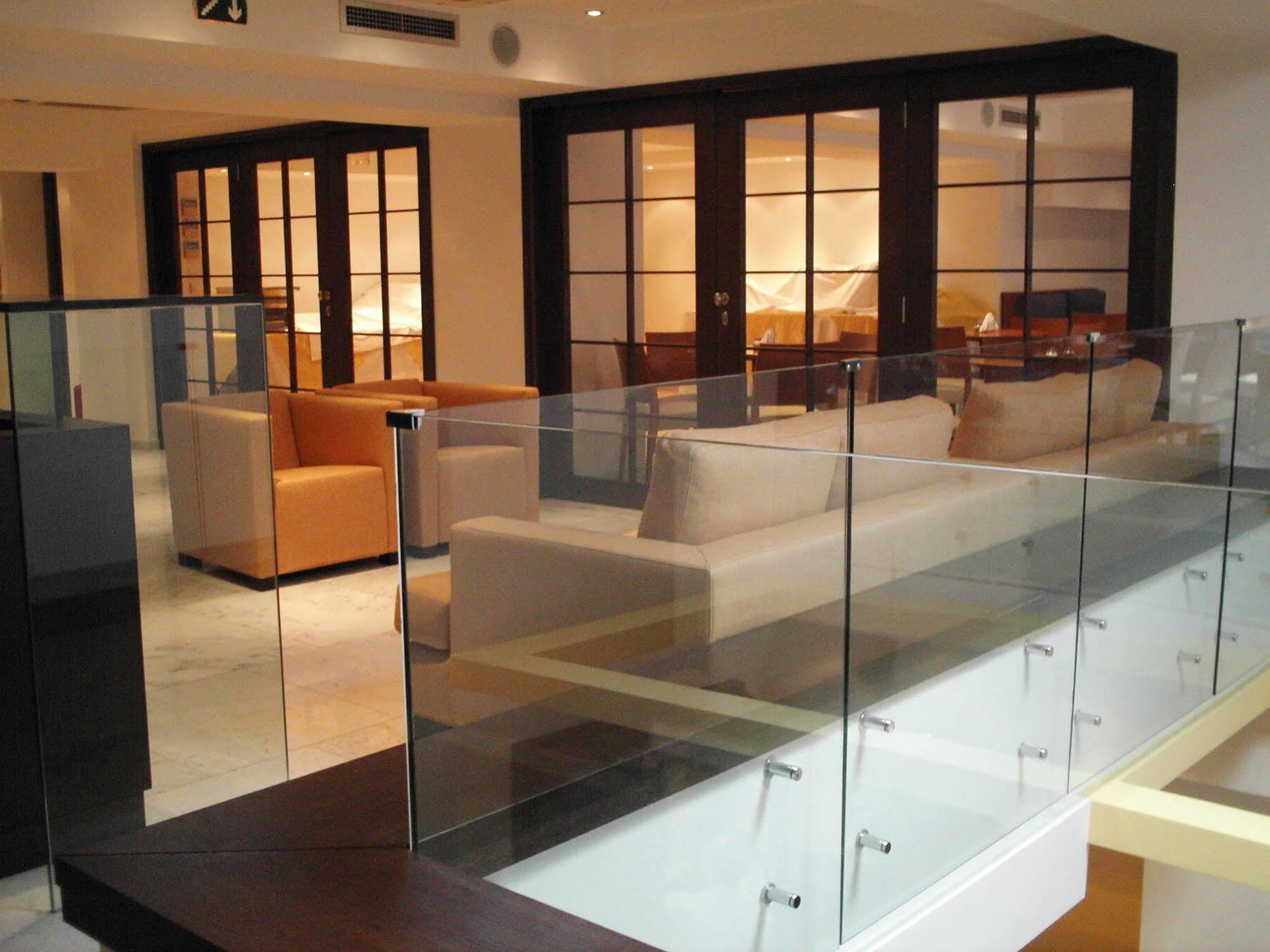 Arion Hotel 3*